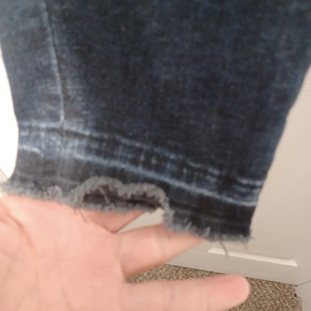 Zara Basic Distressed Skinny Jeans Sz 2